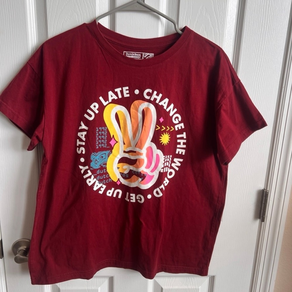 Dutch Bros Coffee T-Shirt Large Stay Up‎ Late Change The World Maroon